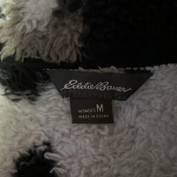 Eddie Bauer Sherpa 1/4 zip - Picture 2 of 4